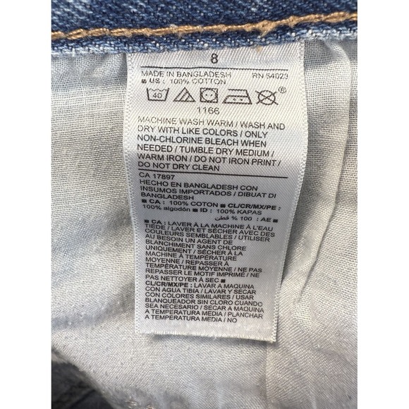 Old Navy Women's Sz 8 Cut Off High-Rise Distressed 100% Cotton Blue Denim Shorts - Picture 8 of 9